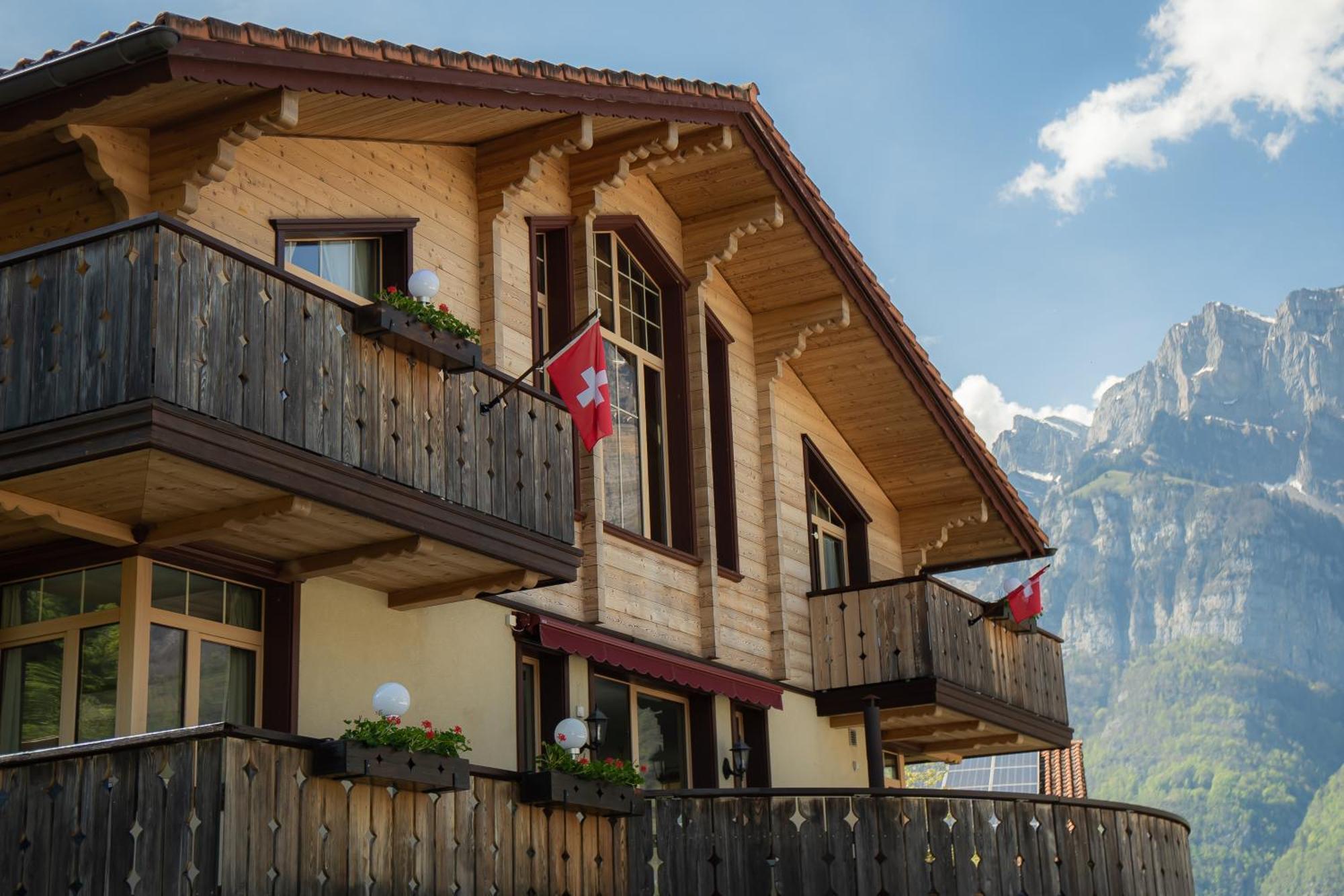 Doodle'S Amazing Chalet -Walensee - Flumserberg - Churfirsten - Heidiland - Pool - Sauna Mols エクステリア 写真